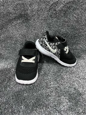 Nike Flex Experience 5 print toddler sneakers size 5c unisex